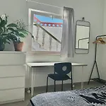 Light & Modern 3br *